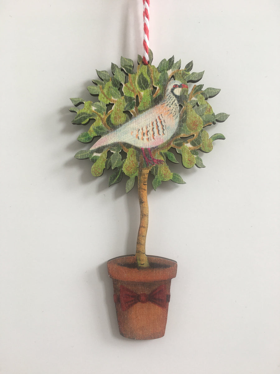 Wooden Decoration: Partridge in a Pear Tree