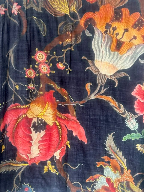 Scarf (Wool and Silk): Chinoiserie Goldwork