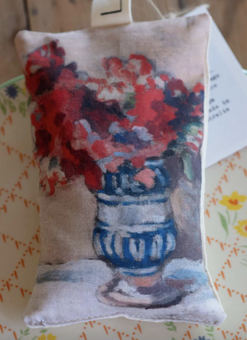 Orange and Clove Scented Sachet: Blue Vase